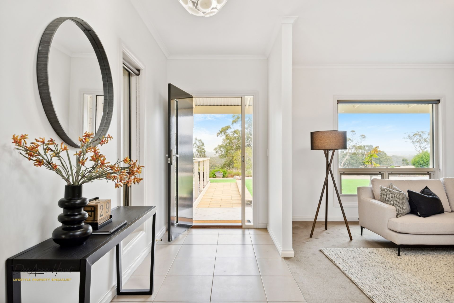 39 Hammersmith Drive, Meadows Williams Real Estate