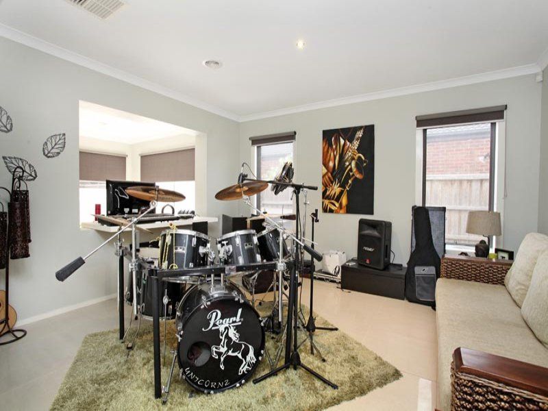 20 Freelands Drive, Burnside Heights - Thumbnail 5