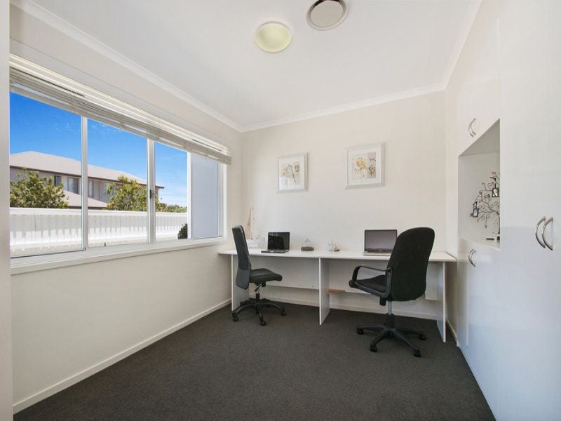 1 Nevis Court KAWANA ISLAND QLD, Kawana Island - Thumbnail 8