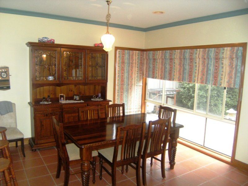 12 Taylors Court, Caroline Springs - Thumbnail 5