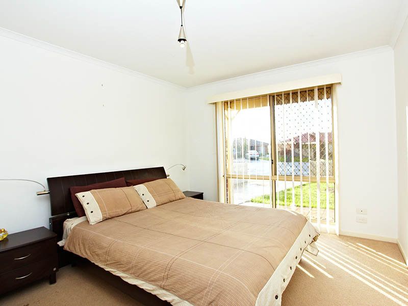 1A Kim Court, Seabrook - Thumbnail 5