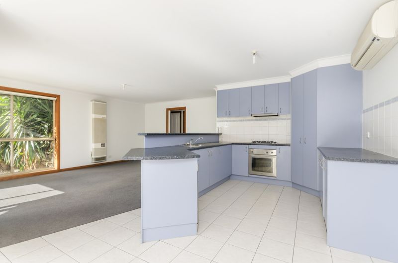28 Kingston Downs Drive Ocean Grove VIC, Ocean Grove - Thumbnail 4