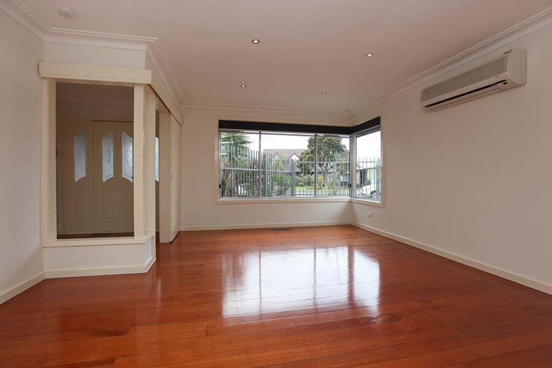18 Fitzpatrick Drive, Altona Meadows - Thumbnail 5