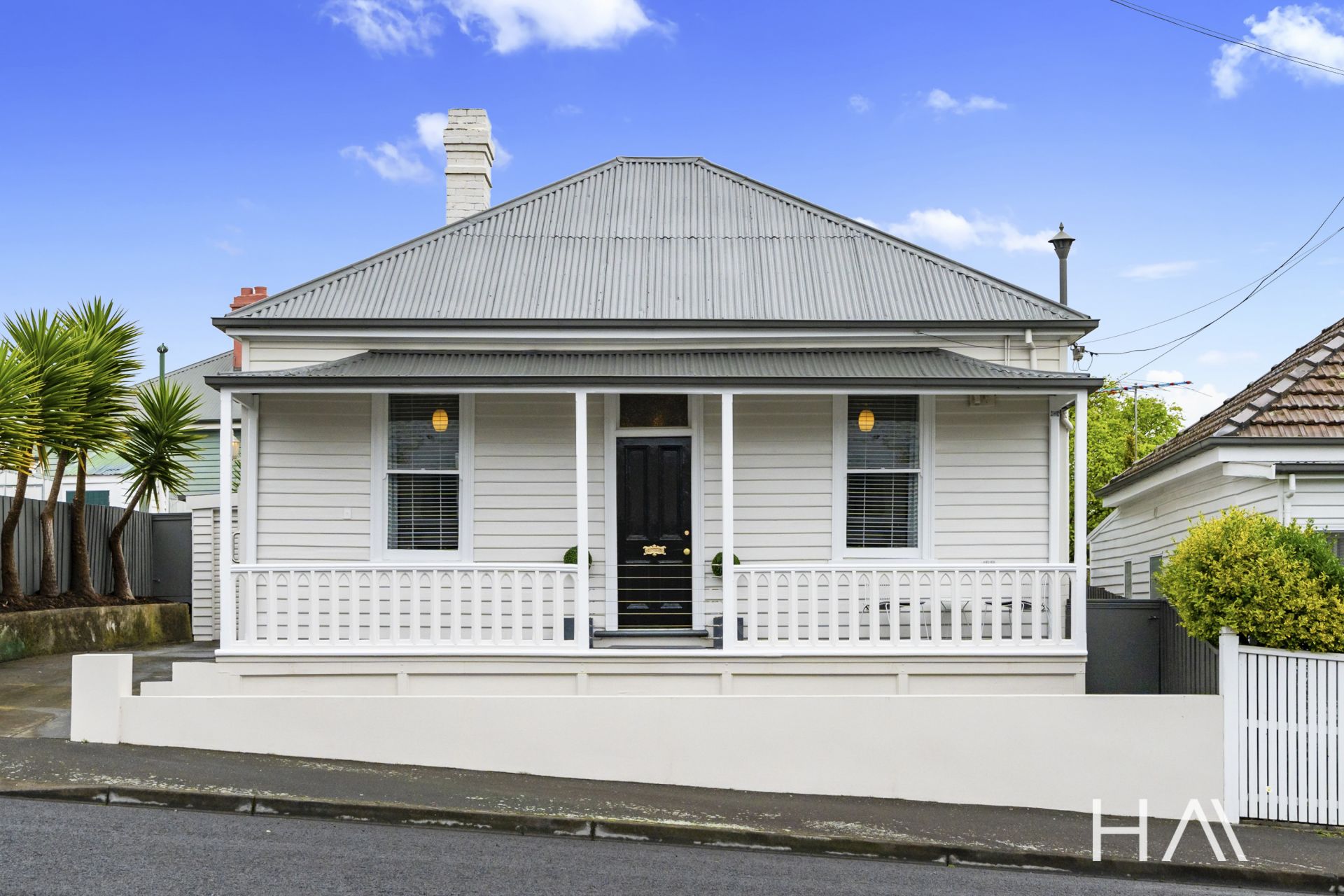 22 Fraser Street New Town, New Town - Thumbnail 3