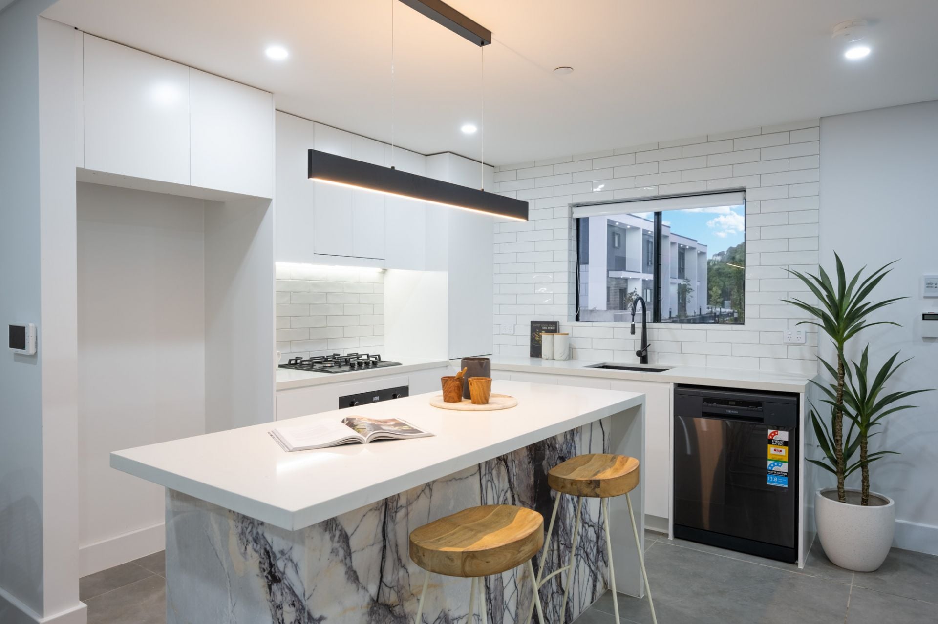 3/2-4 Anzac Avenue Engadine NSW, Engadine - Thumbnail 2