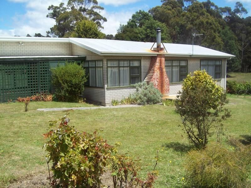 4
 
 
 
  
 
 
 1
 
 
 
  
 
 
 1
 
 
 
 
 
 
 
 188 Sheffield Road, SPREYTON TAS 7310, Spreyton - Thumbnail 8