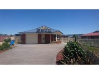 11 Cherry Grove, LATROBE