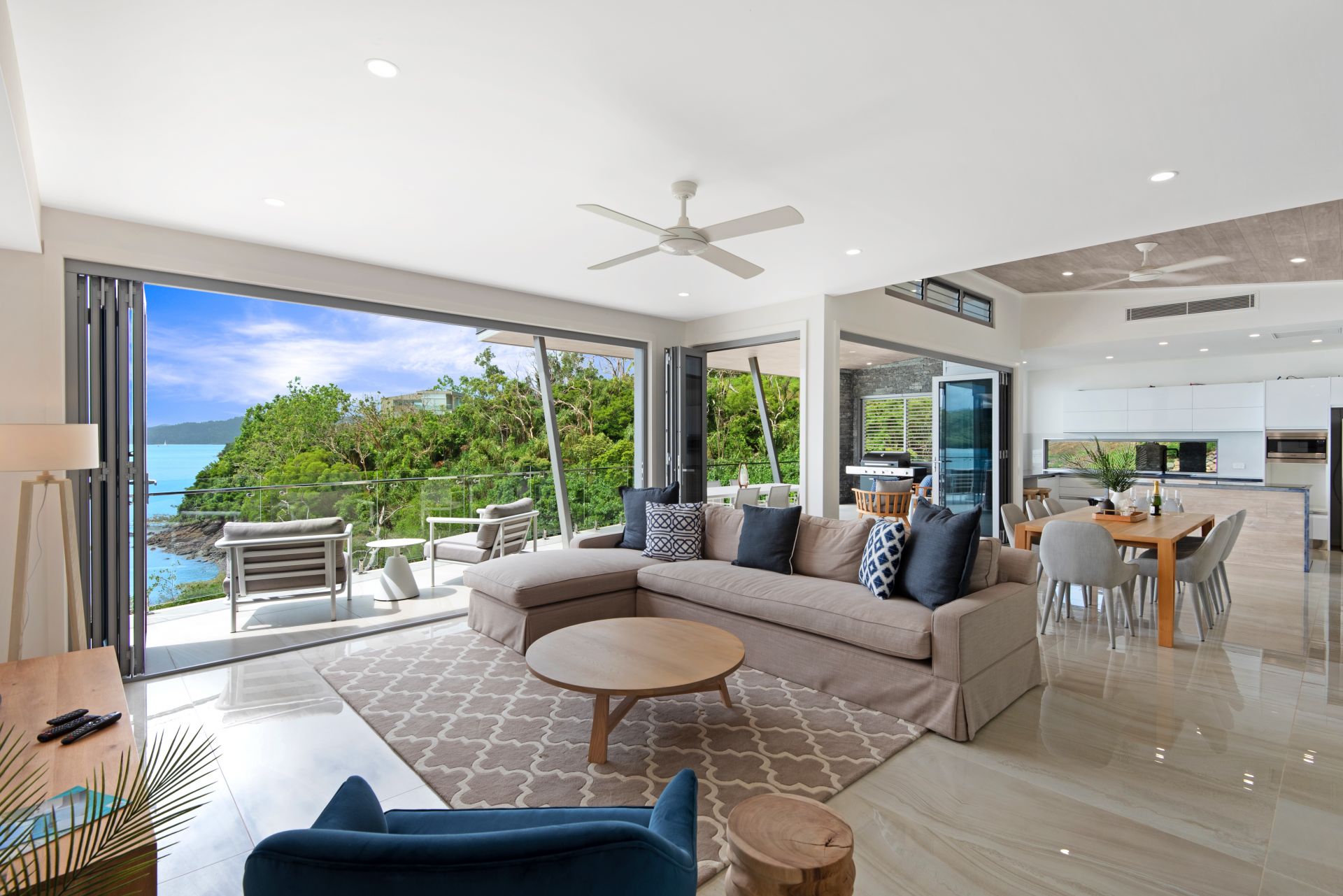 Hidden Cove 2/5a Acacia Drive, Hamilton Island Hamilton Island Real