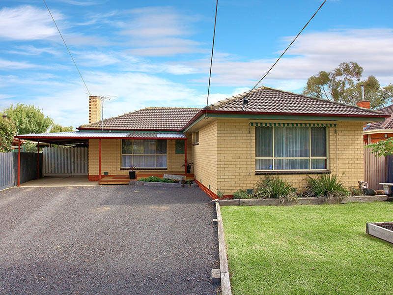 43 Huddersfield Road, Deer Park - Thumbnail 2