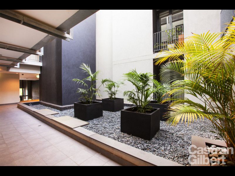 115/63 Acland Street, St Kilda - Thumbnail 8