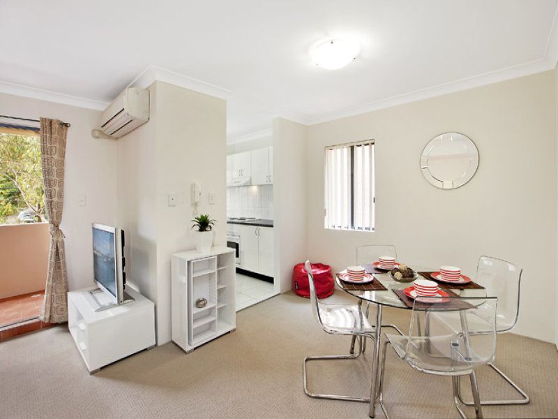 16/6-14 Park Street, SUTHERLAND, Sutherland - Thumbnail 3