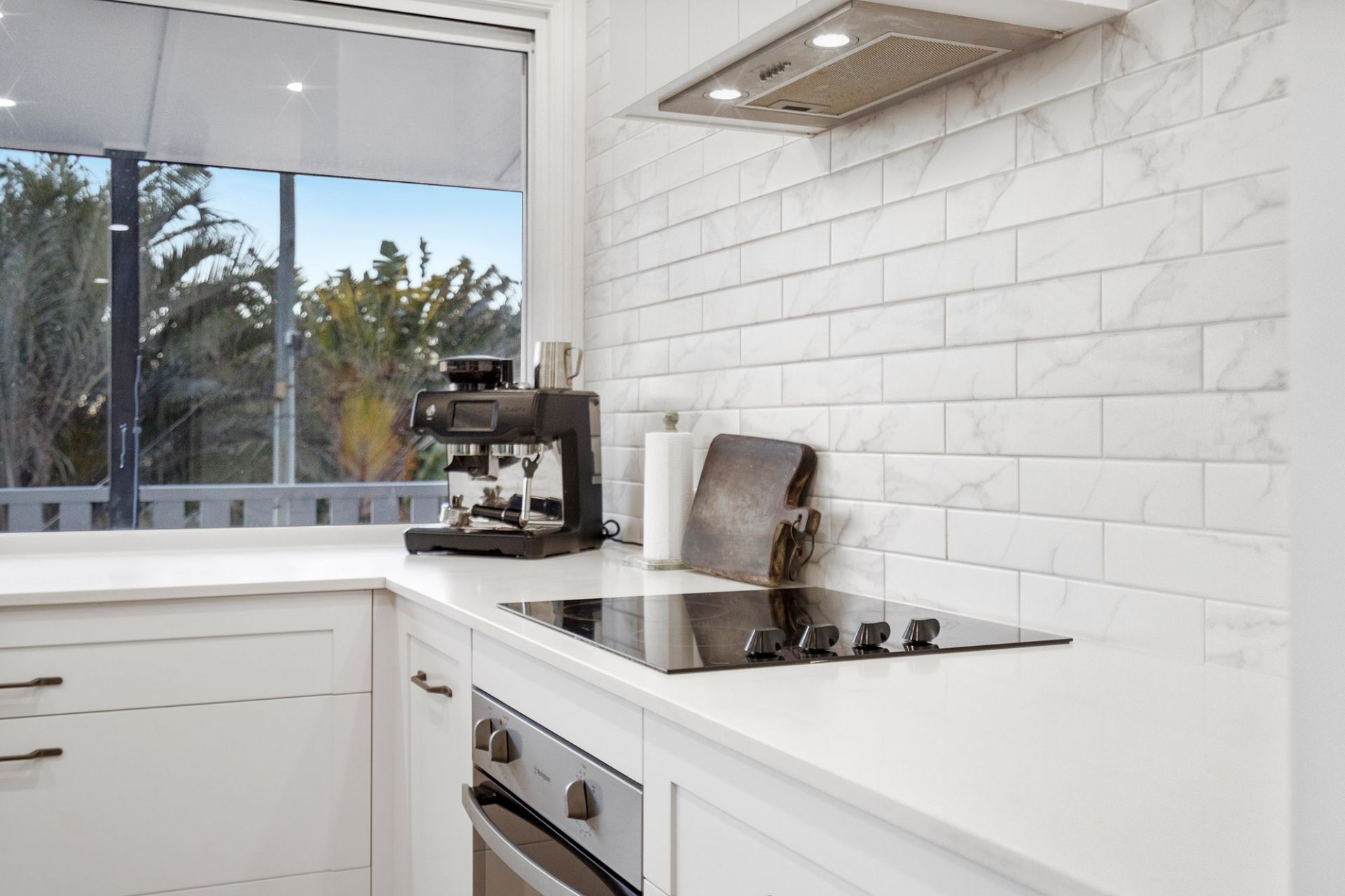 42 Castle Hill Drive, Gaven - Thumbnail 6