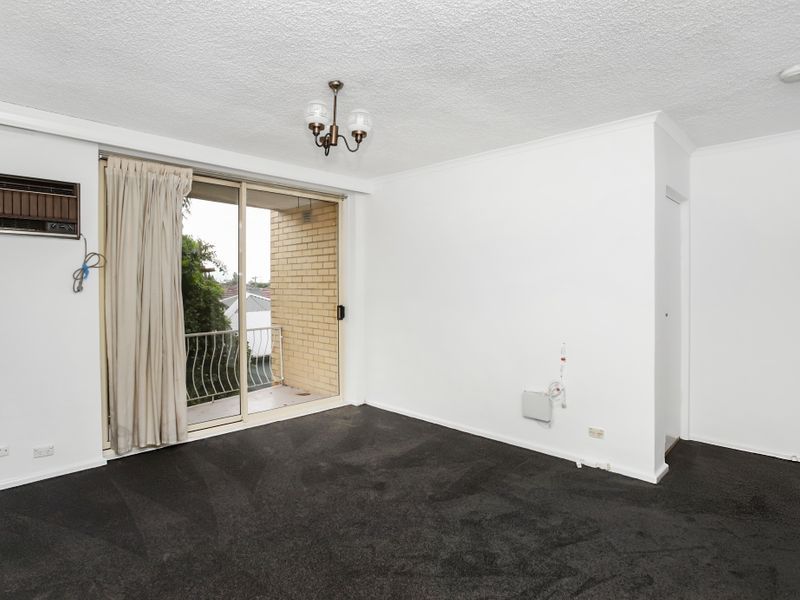 20/3 Lewis Street Kingsville VIC, Kingsville - Thumbnail 3
