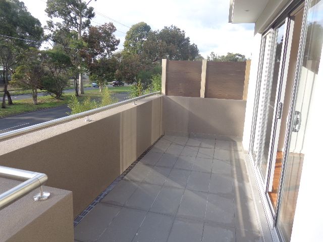 MODERN & STYLISH TOWNHOUSE