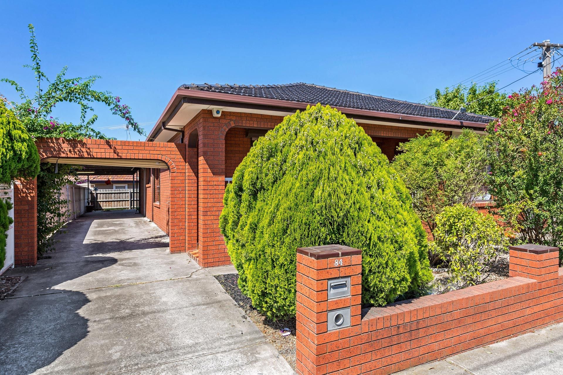 84 Ashley Street, West Footscray - Thumbnail 4