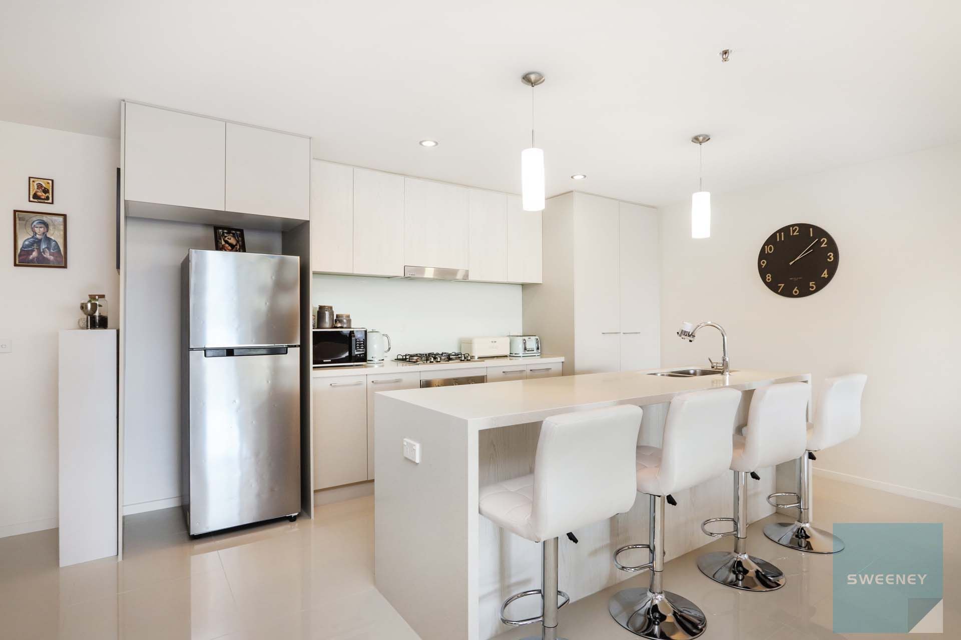 146/73 Lake Street, Caroline Springs - Thumbnail 4