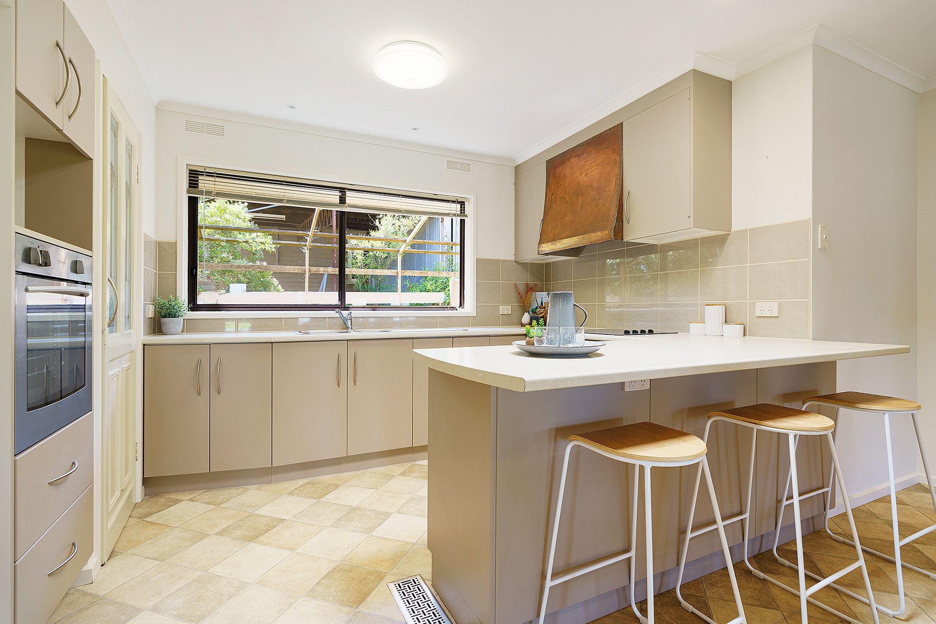 52 Parker Street, Castlemaine - Thumbnail 8