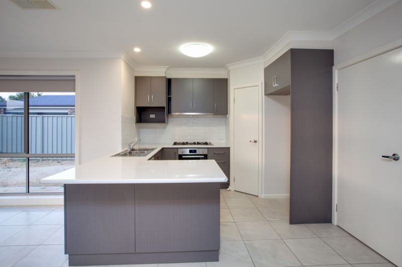 87 Cambridge Drive Thurgoona NSW, Thurgoona - Thumbnail 3