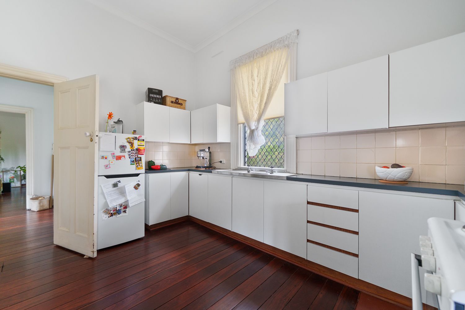 25 Kidman Avenue, South Guildford