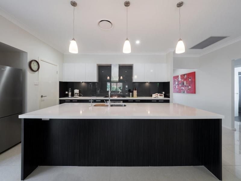 Colebee 31 Oakhill Crescent