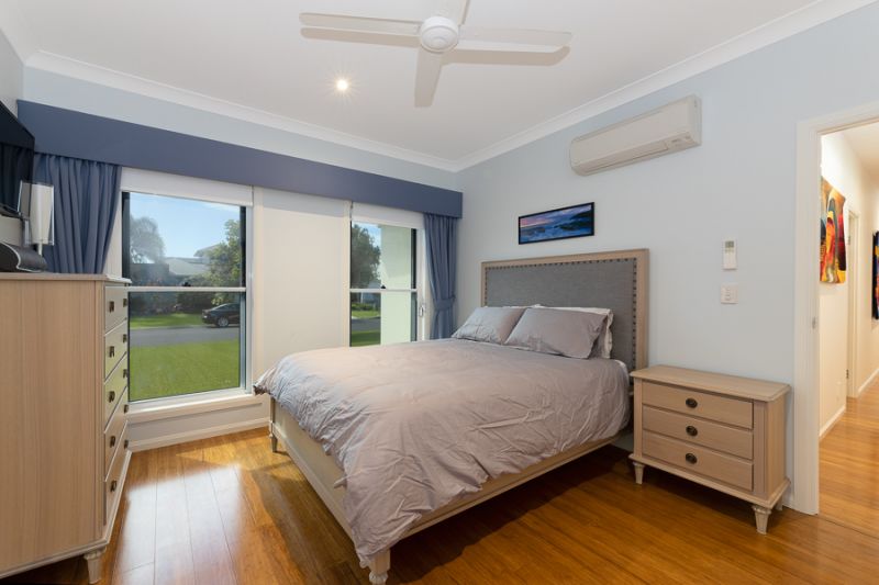 1517 North Point, Banksia Beach Knobel and Davis North