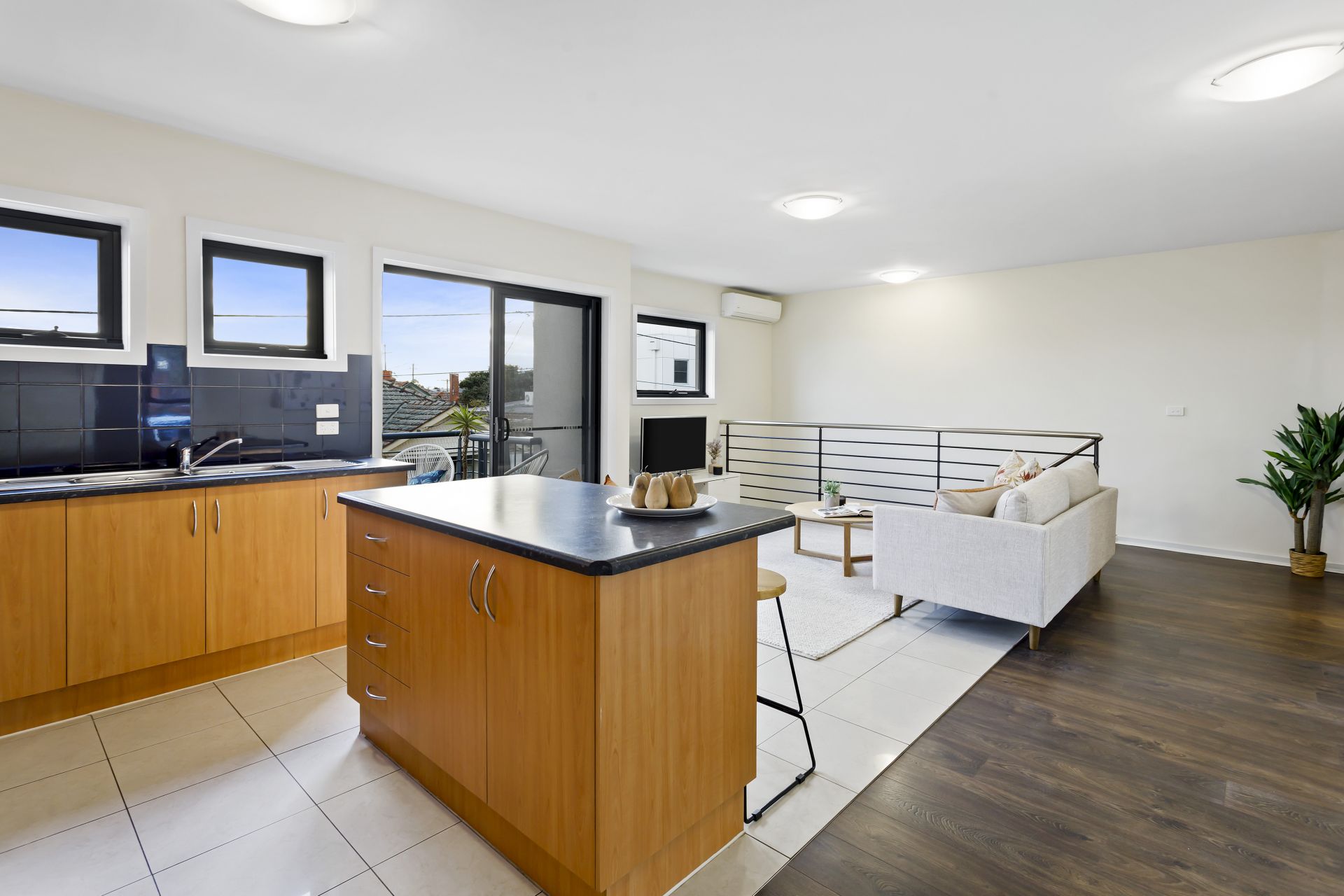 1/11 Buninyong Street, Yarraville - Thumbnail 7