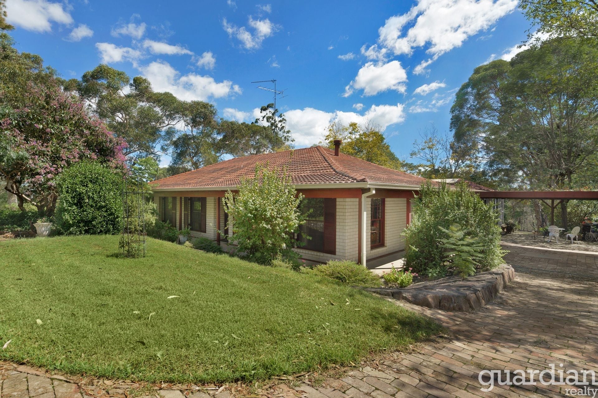 21 Emperor Place Kenthurst NSW, Kenthurst - Thumbnail 2