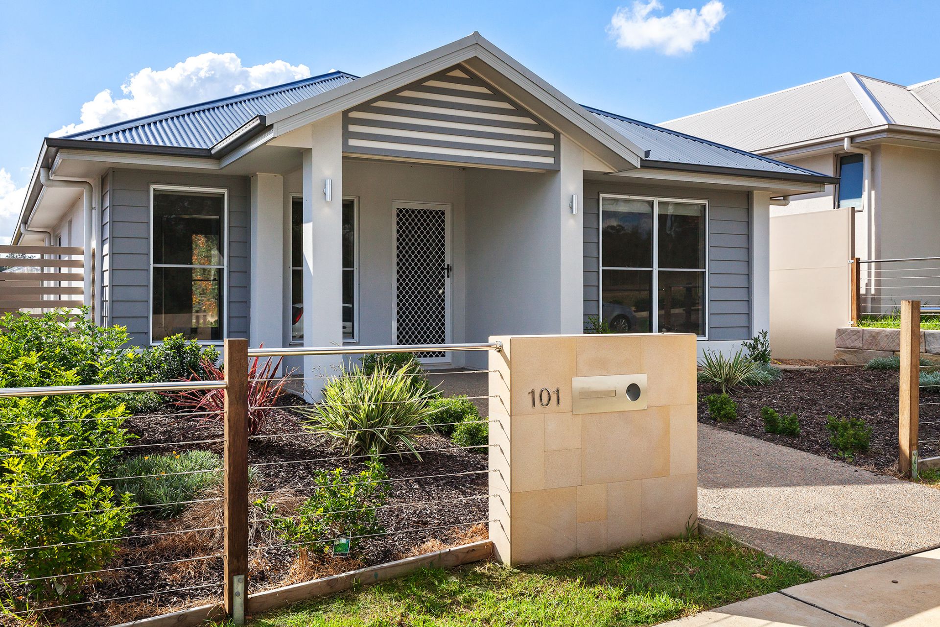 Real Estate For Lease 101 Triton Boulevard North Rothbury , NSW