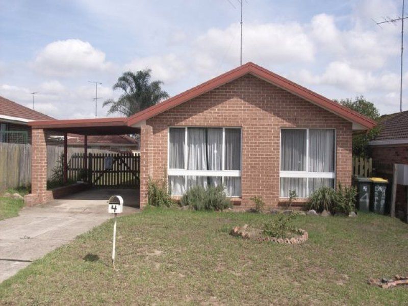 Real Estate For Sale 4 Moncrieff Place St Helens Park , NSW
