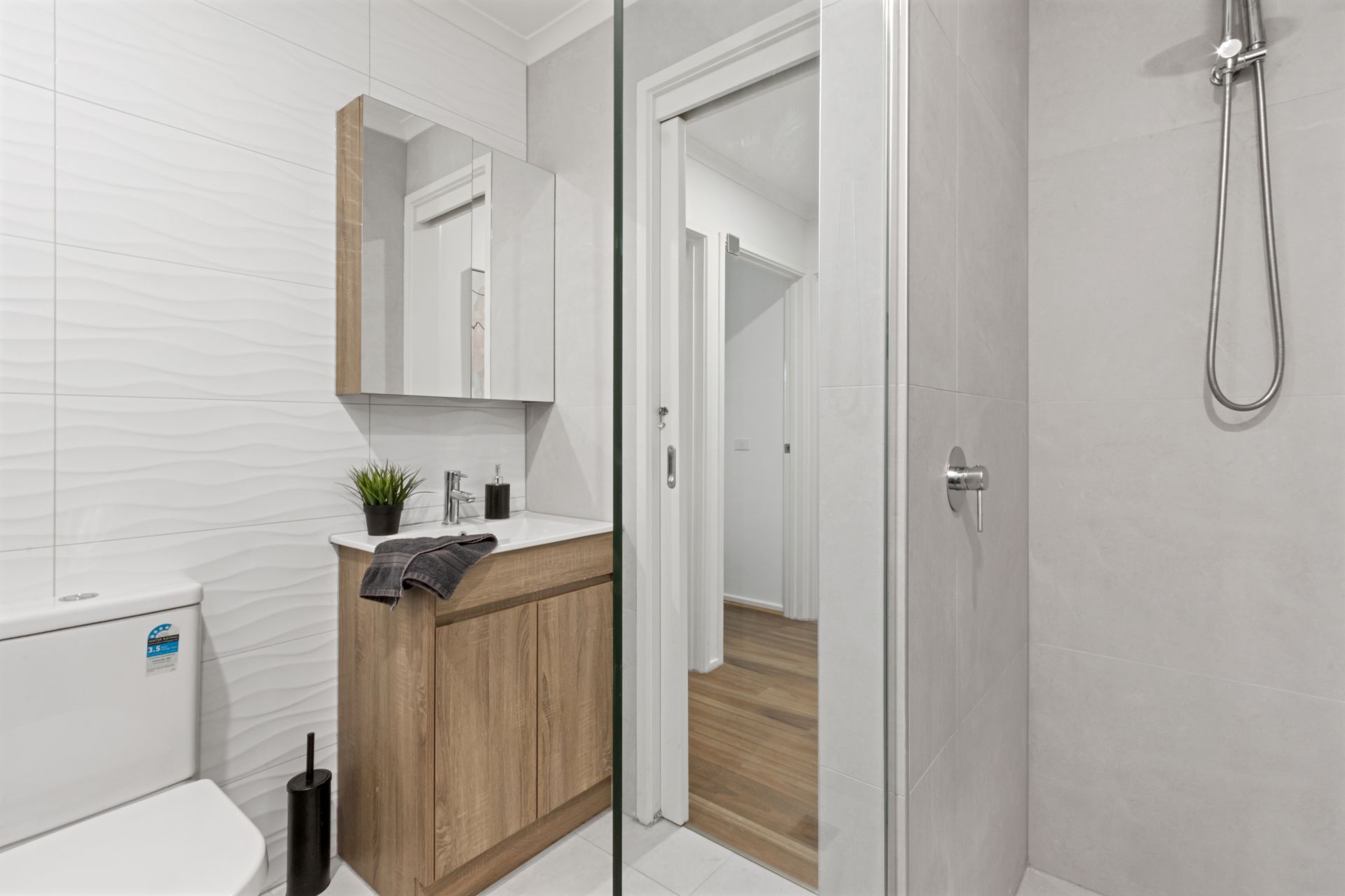 Modern Sophistication Surrounded By Lively Lifestyle Amenity