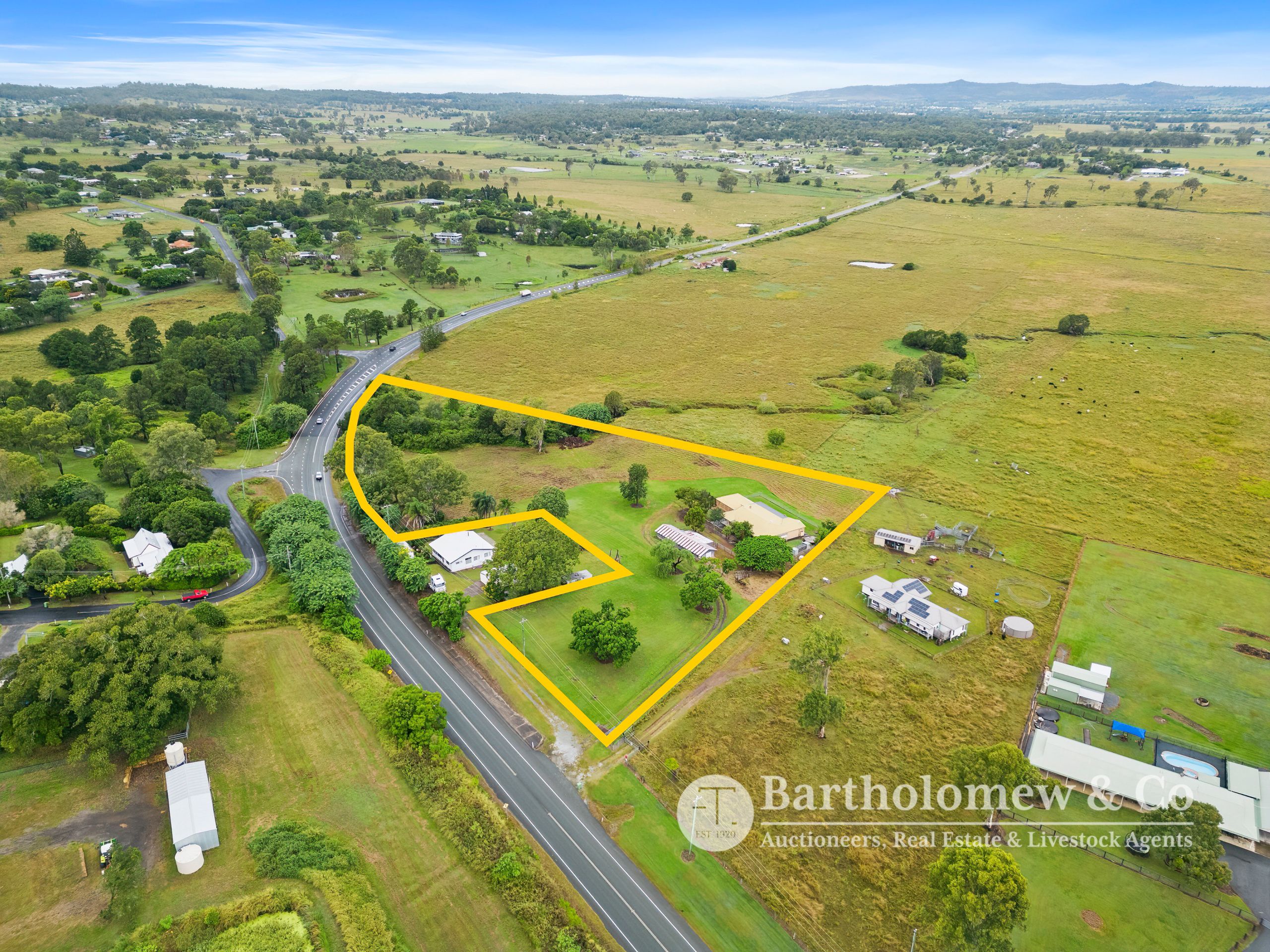 Real Estate For Sale 6240 Mount Lindesay Highway Veresdale , QLD