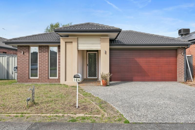 104 Mernda Village Drive, Mernda