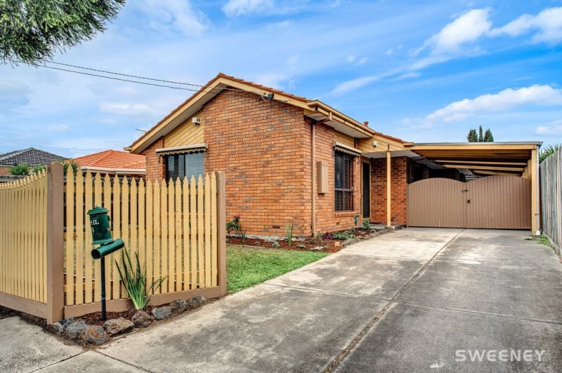 14 Victoria Street, Altona Meadows - Thumbnail 2
