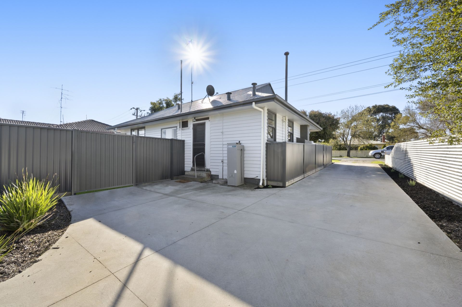 719 La Trobe Street, Redan, Redan - Thumbnail 3