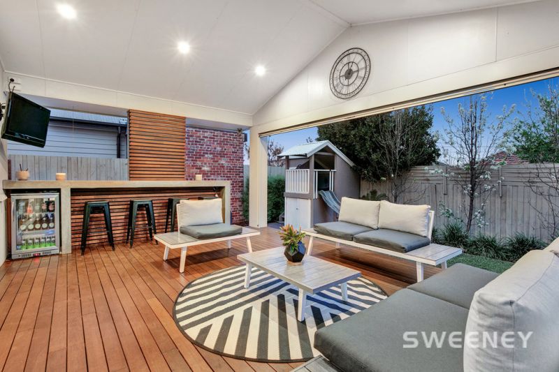 17 Chifley Avenue, Altona - Thumbnail 3