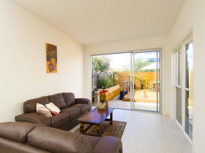 9 Park Avenue NEUTRAL BAY NSW, Bay - Thumbnail 2