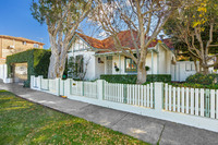 8 Broughton Street, Drummoyne