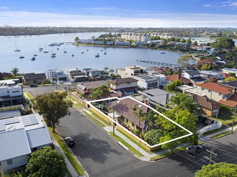 111 Cabarita Road, Cabarita