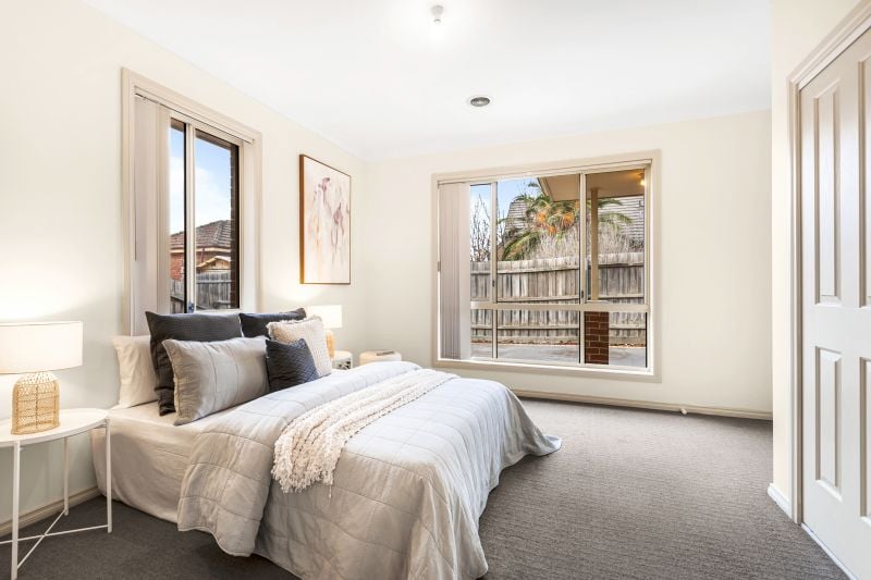 2/5 Delaware Street, Reservoir