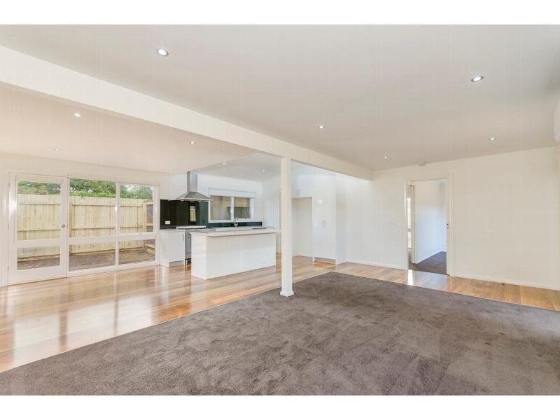 1/11 Acacia Court OCEAN GROVE VIC, Ocean Grove - Thumbnail 5
