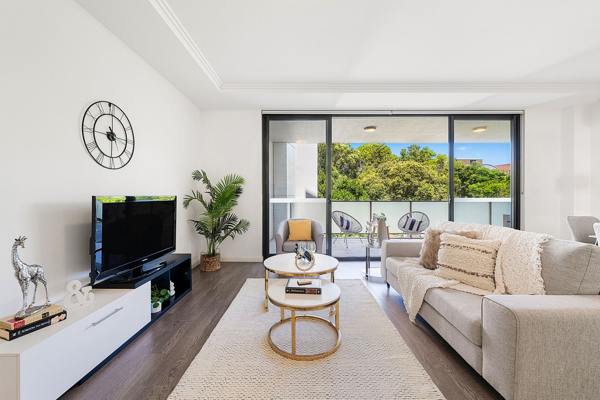 311/4-8 Smallwood Avenue, Homebush, Homebush - Thumbnail 3
