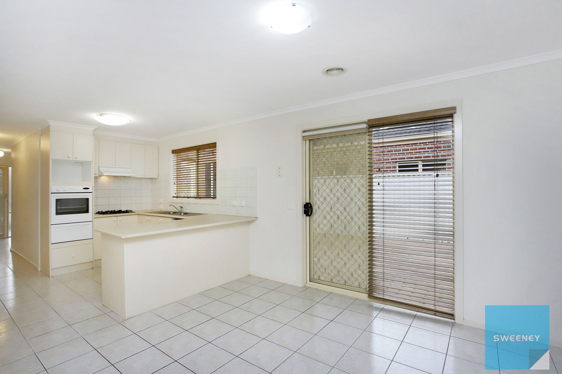 26 Broadhurst Way, Caroline Springs - Thumbnail 8