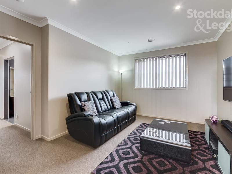 65 Langdon Drive MERNDA, Mernda - Thumbnail 5