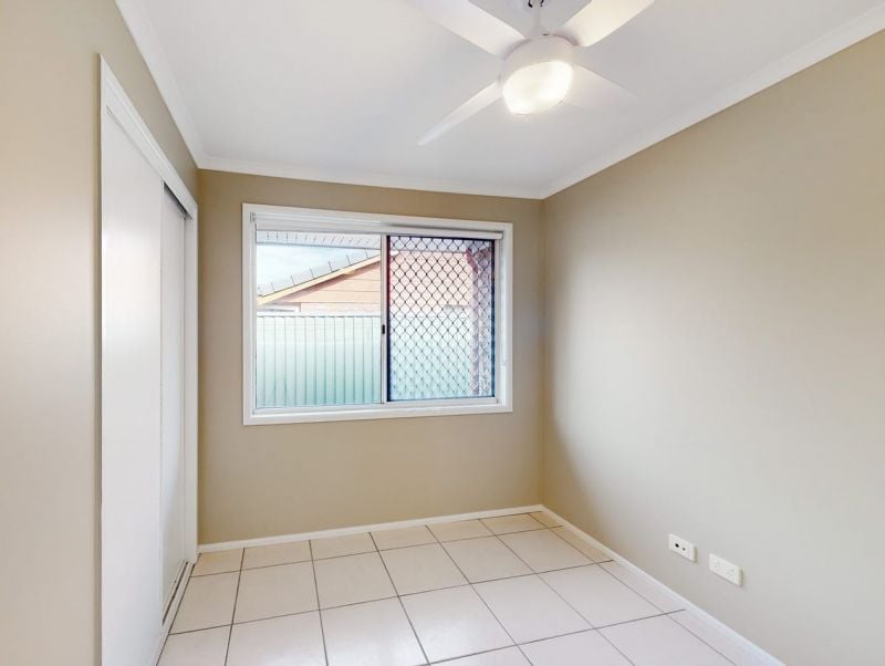 4 Loddon Street, RIVERHILLS Living Property Management