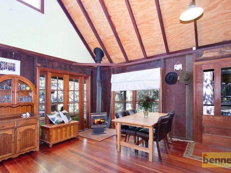 20 Currawong Crescent, Bowen Mountain - Thumbnail 4