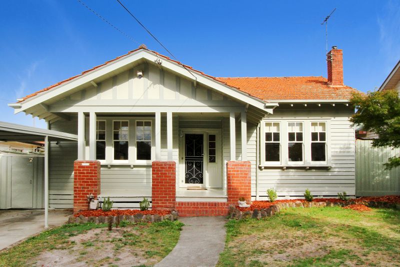 35 Gloucester Street, Reservoir