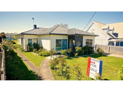 3
 
 
 
  
 
 
 1
 
 
 
 
 
 
 
 
 22 Gunn Street, DEVONPORT TAS 7310, Devonport - Thumbnail 2