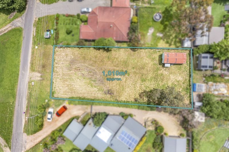 Real Estate For Sale 8 Bourke Street Whittlesea , VIC