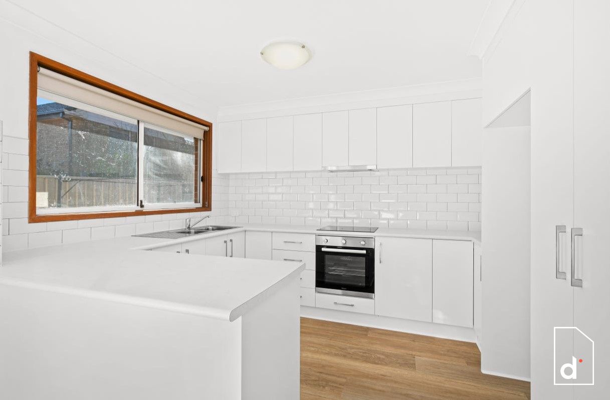 Real Estate For Lease 2/15 Newbold Close Thirroul , NSW