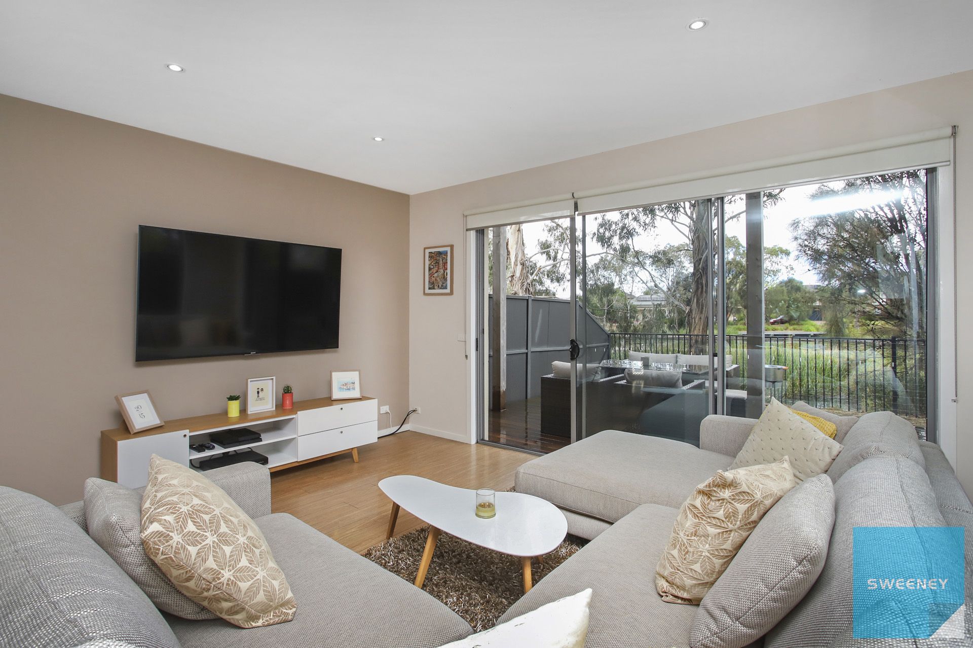 13 /1-5 The Close, Caroline Springs - Thumbnail 8